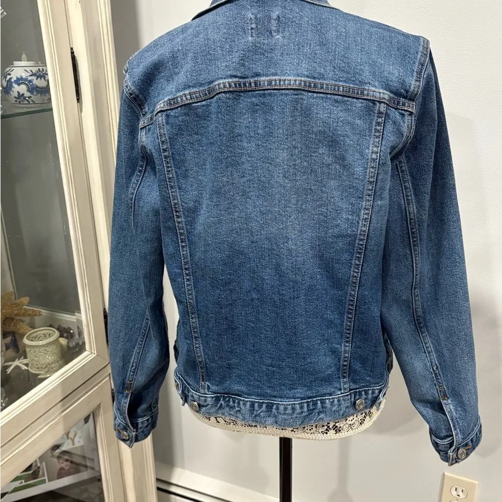 GAP 1969 Classic Blue Denim Jacket - Picture 3 of 6